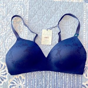 Tommy John Comfort Lace Lightly Lined Wireless Bra. 36D. Navy blue. NWT.